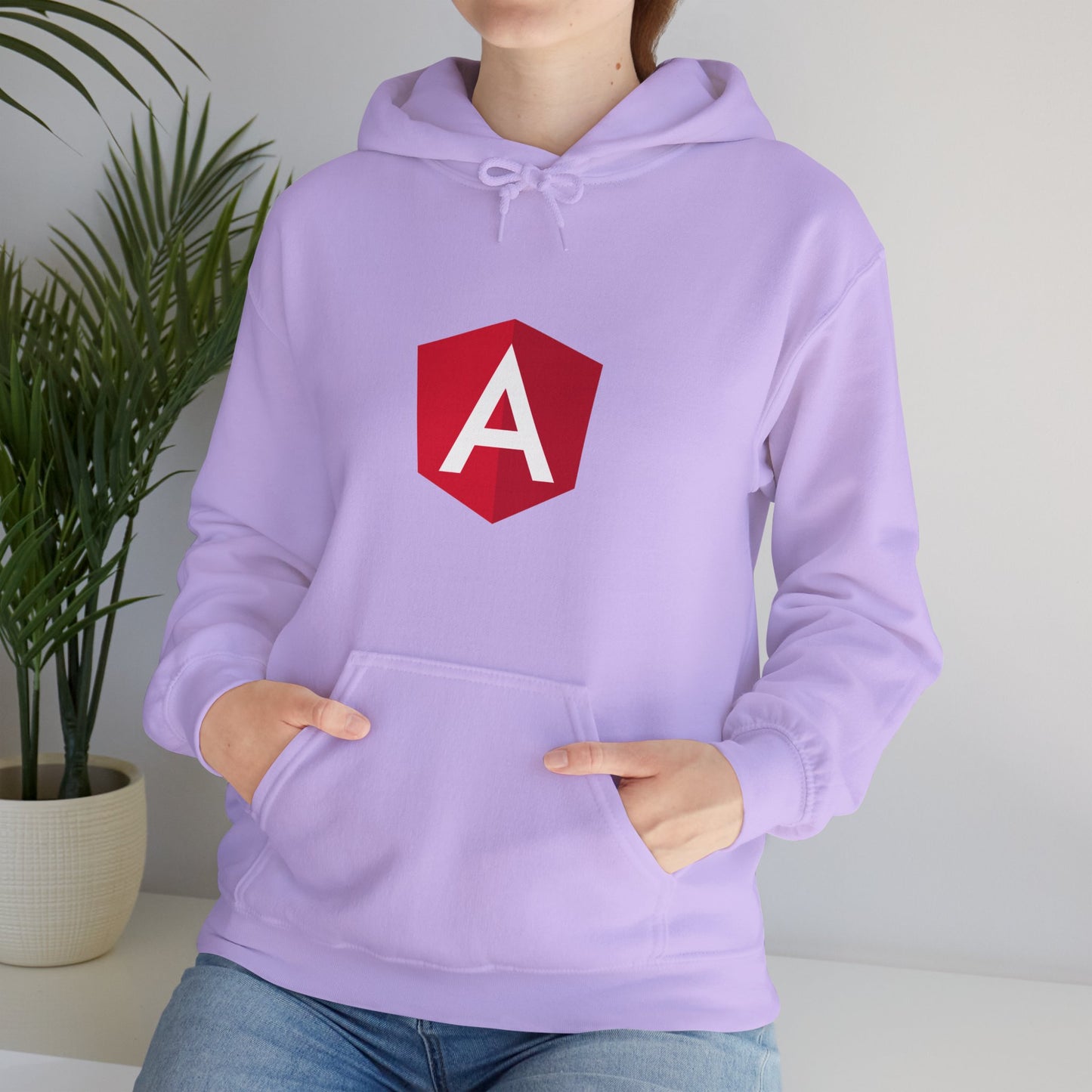 light_hoodie("angular", "#000")