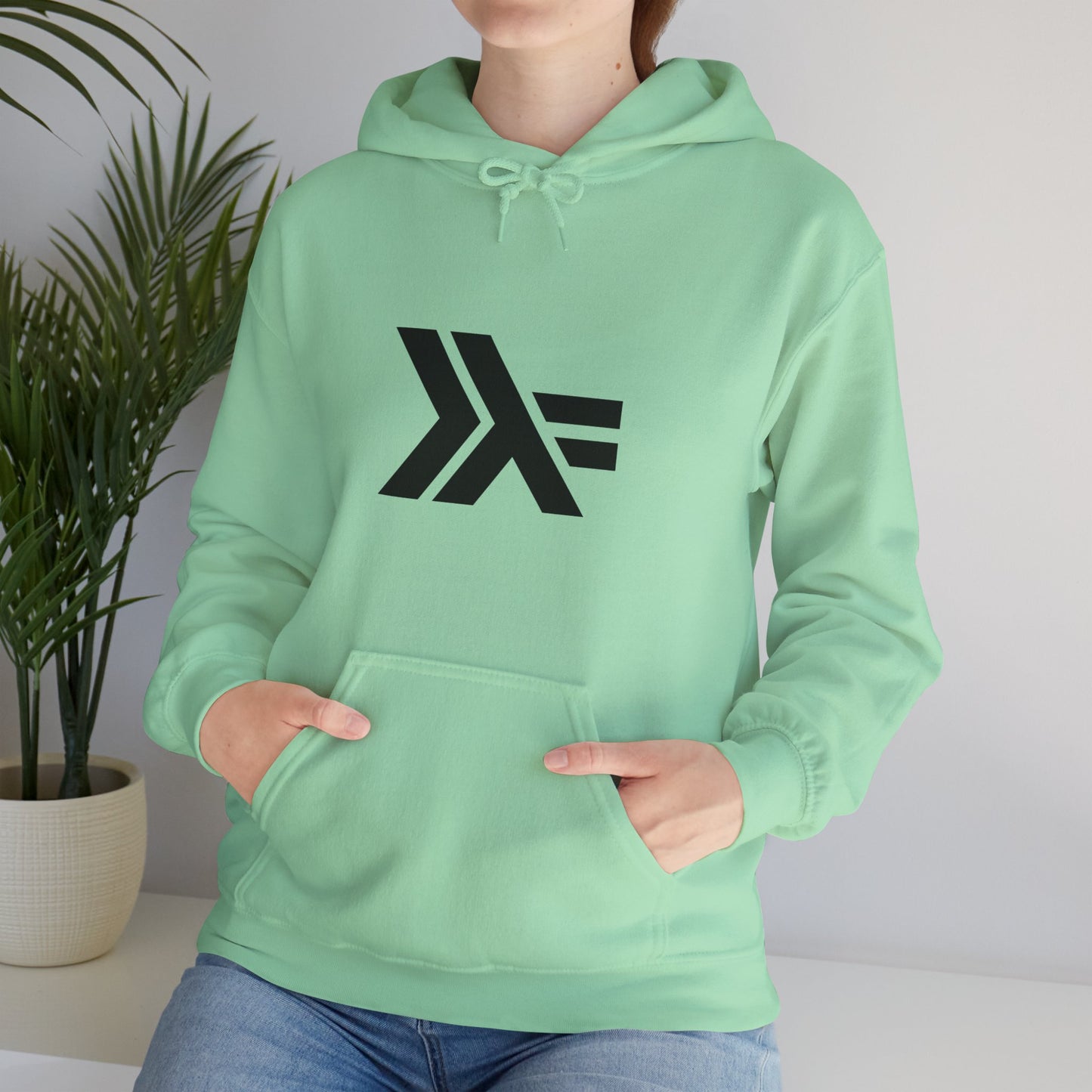 light_hoodie("haskell", "#000")