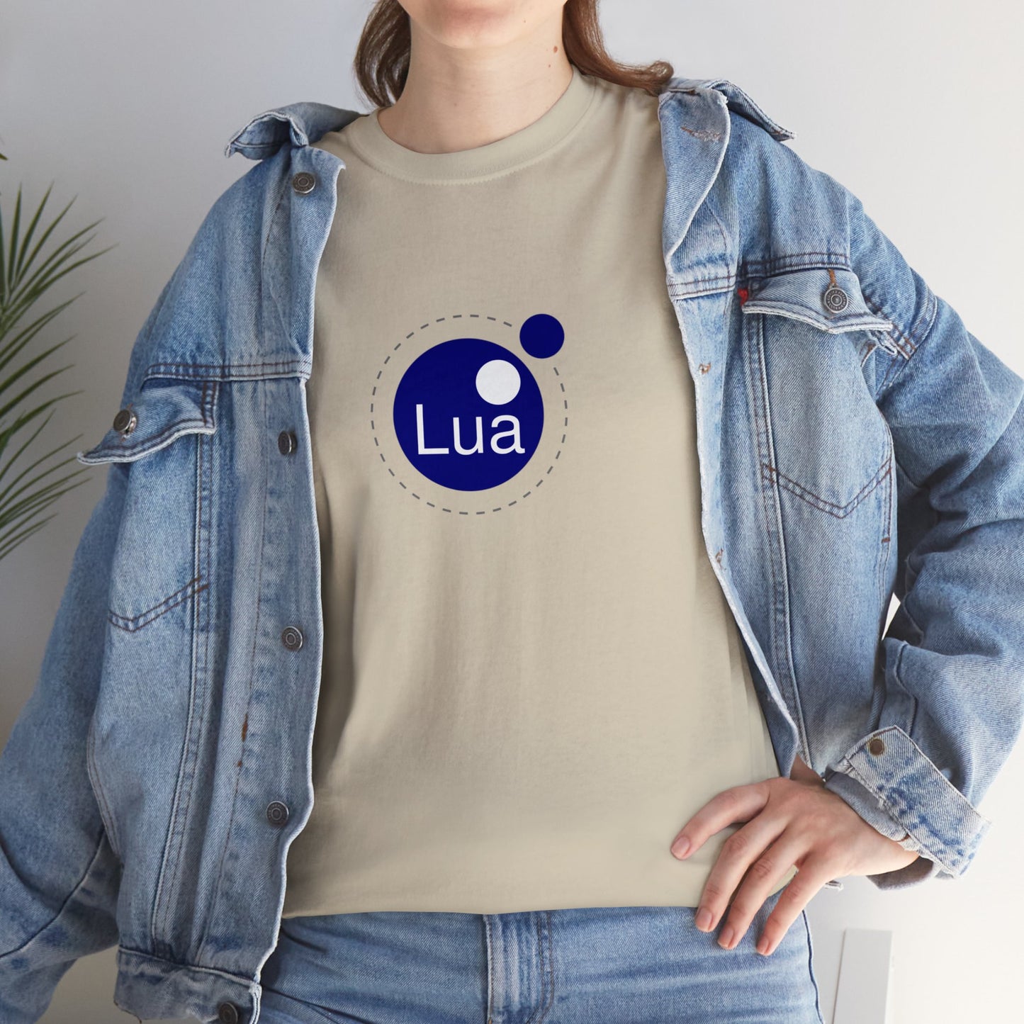 light_teeshirt("lua")