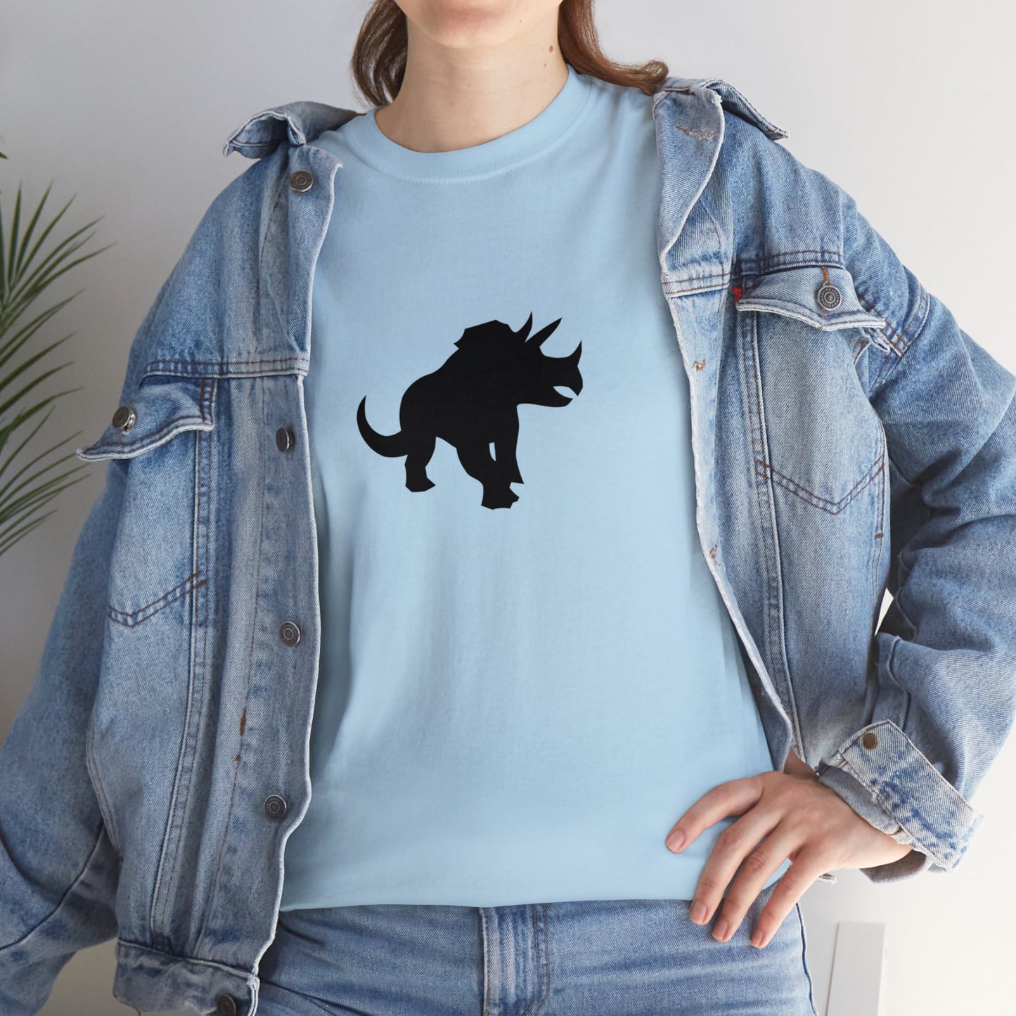 light_teeshirt("cobol", "#000")