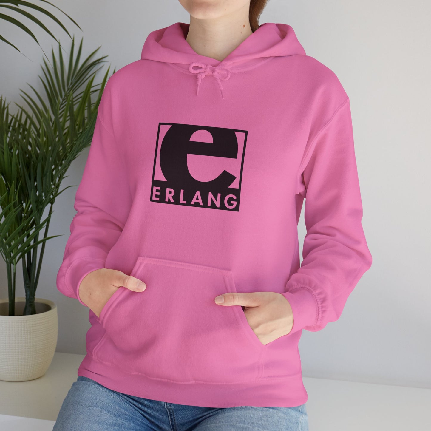 light_hoodie("erlang", "#000")