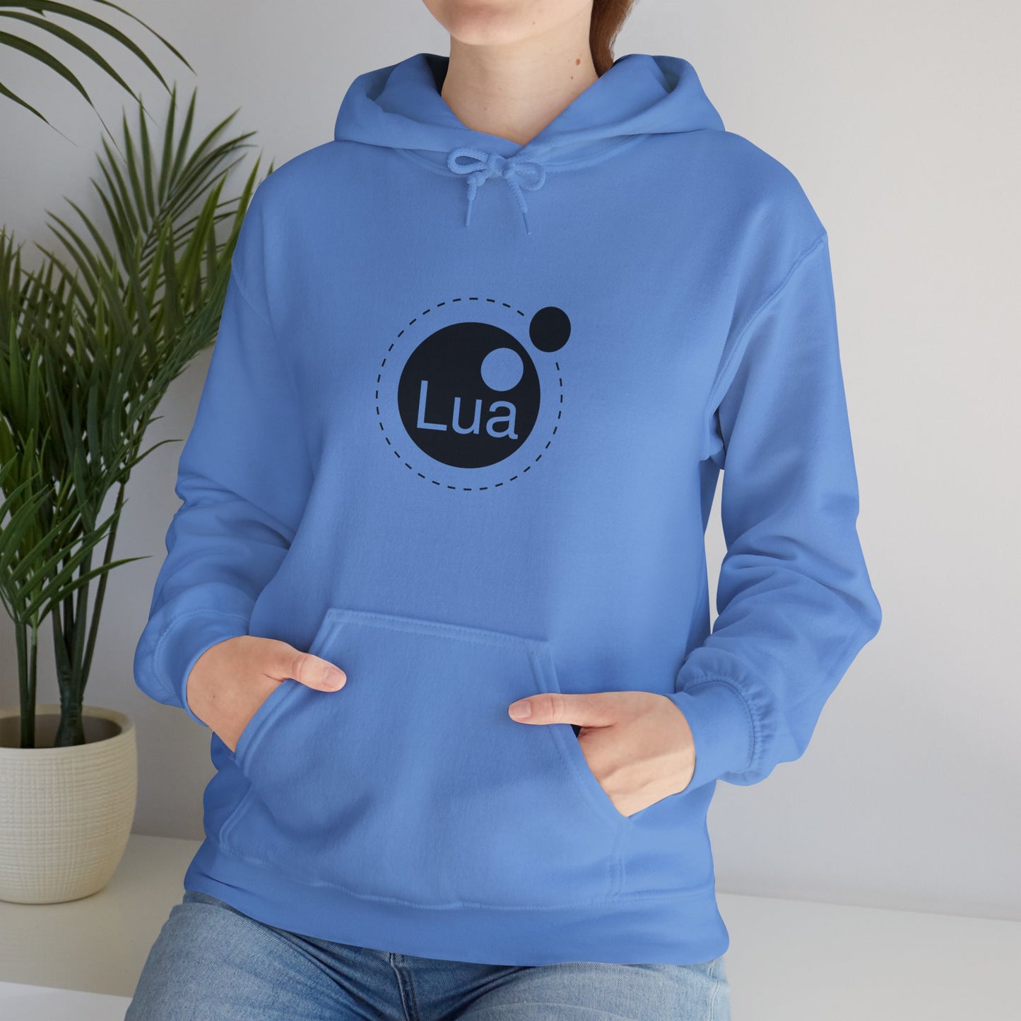 light_hoodie("lua", "#000")