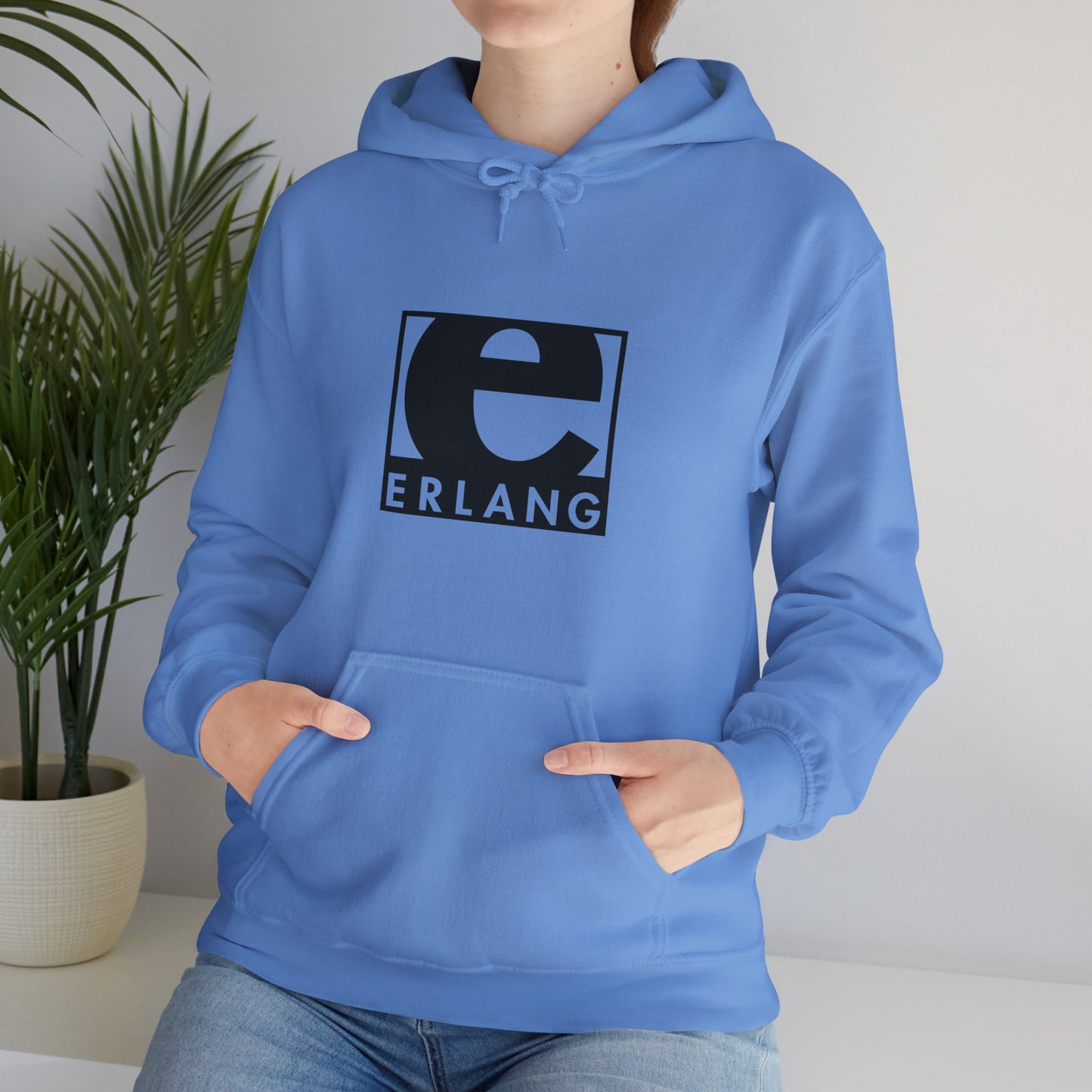 light_hoodie("erlang", "#000")