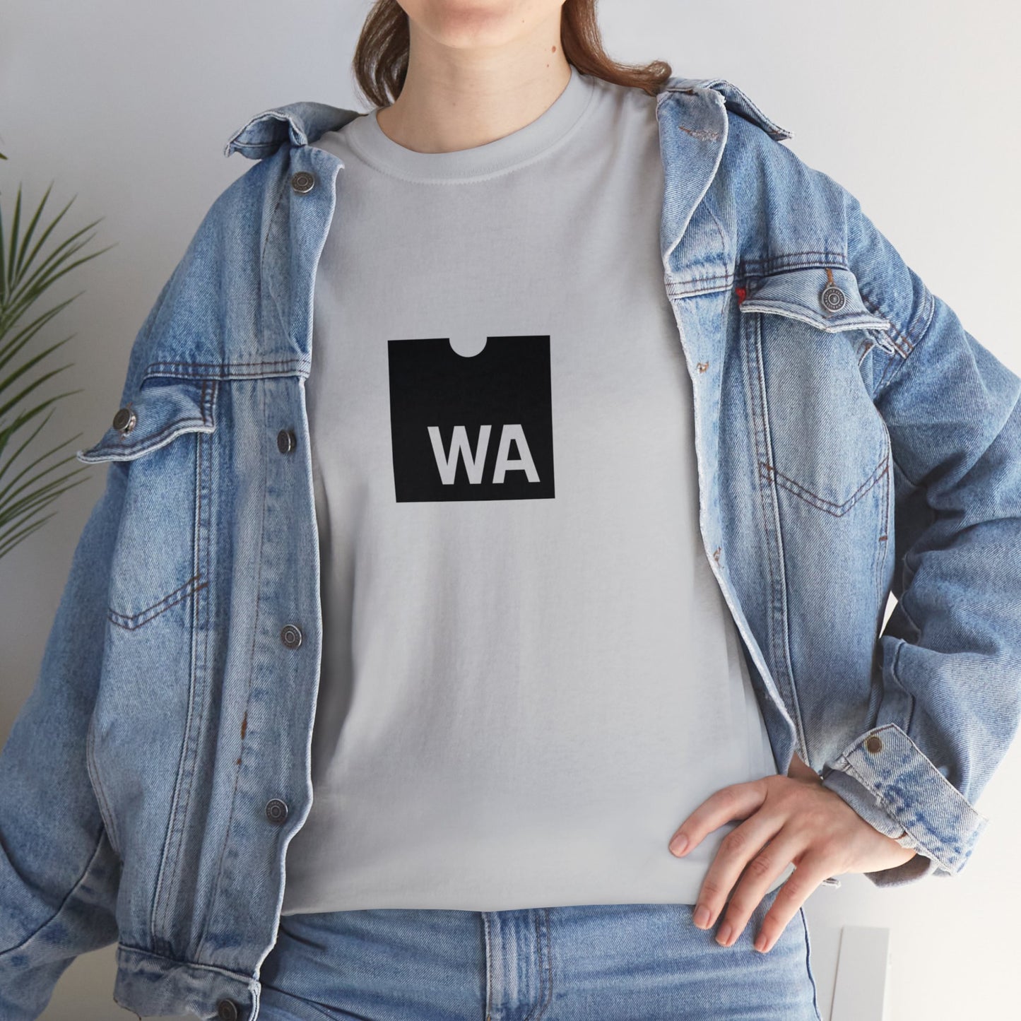 light_teeshirt("webassembly", "#000")