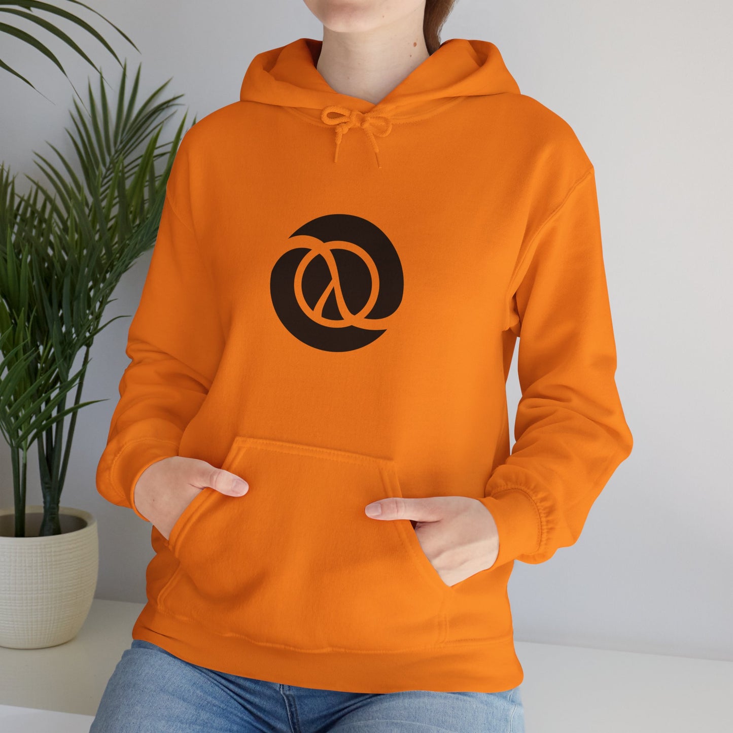 light_hoodie("clojure", "#000")