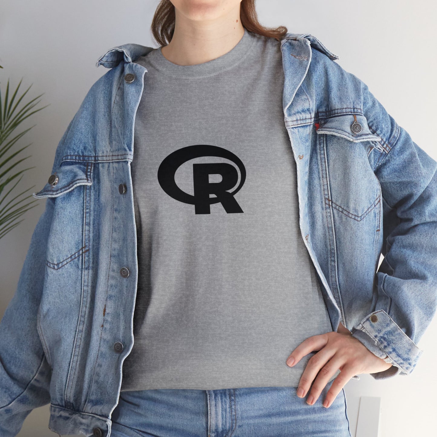 light_teeshirt("r", "#000")