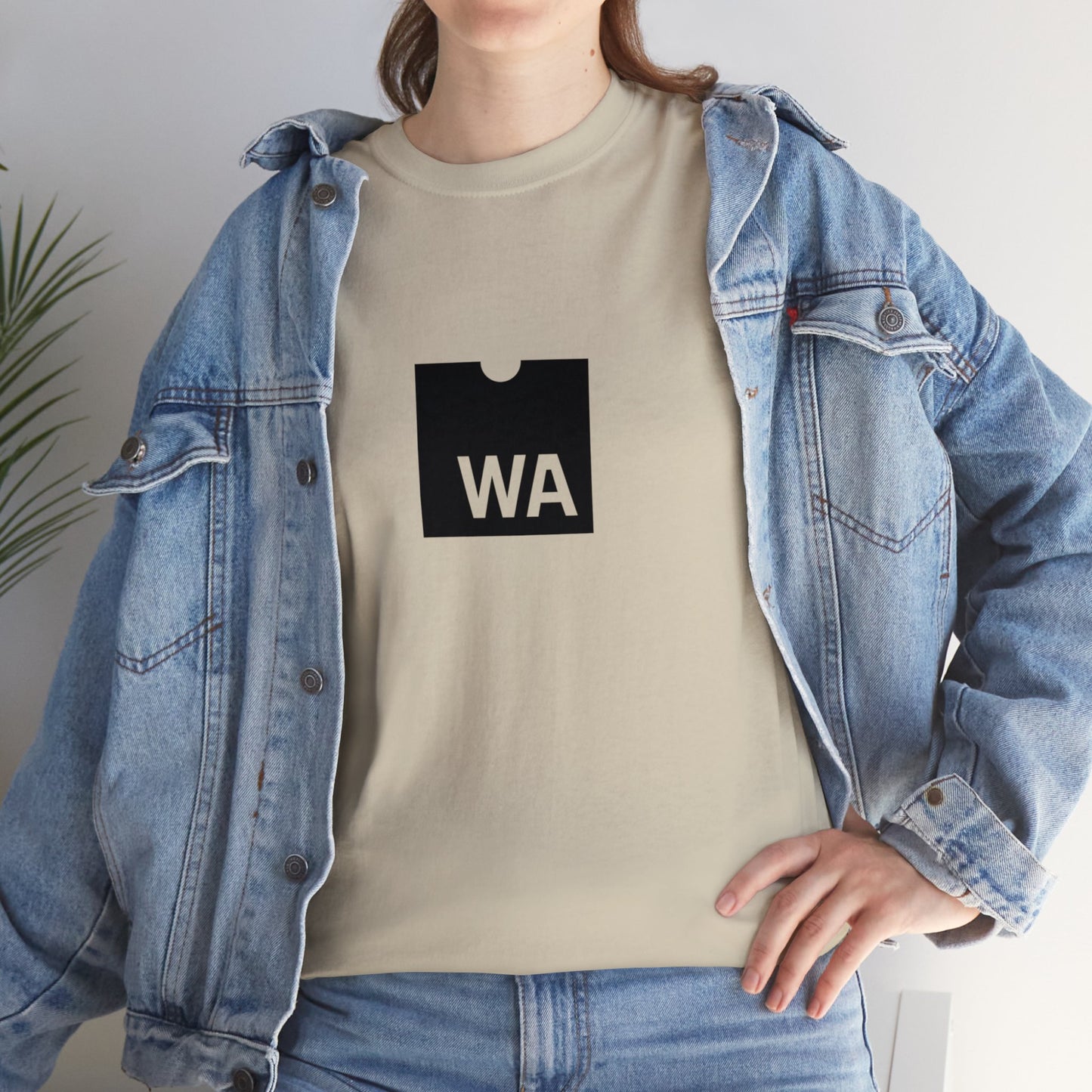 light_teeshirt("webassembly", "#000")