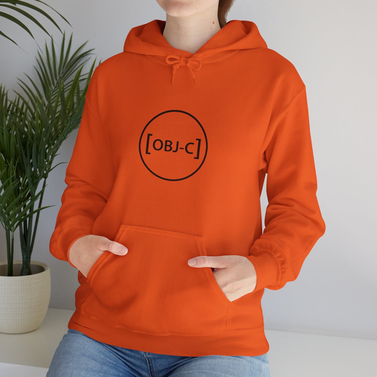 light_hoodie("objective-c", "#000")