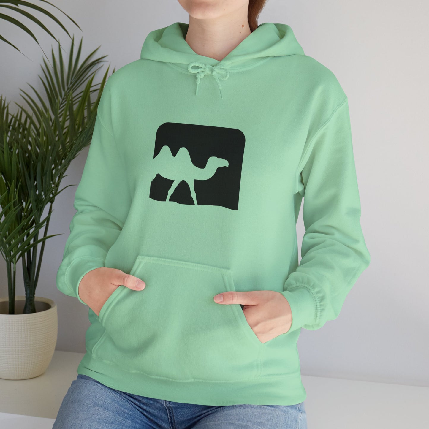 light_hoodie("ocaml", "#000")