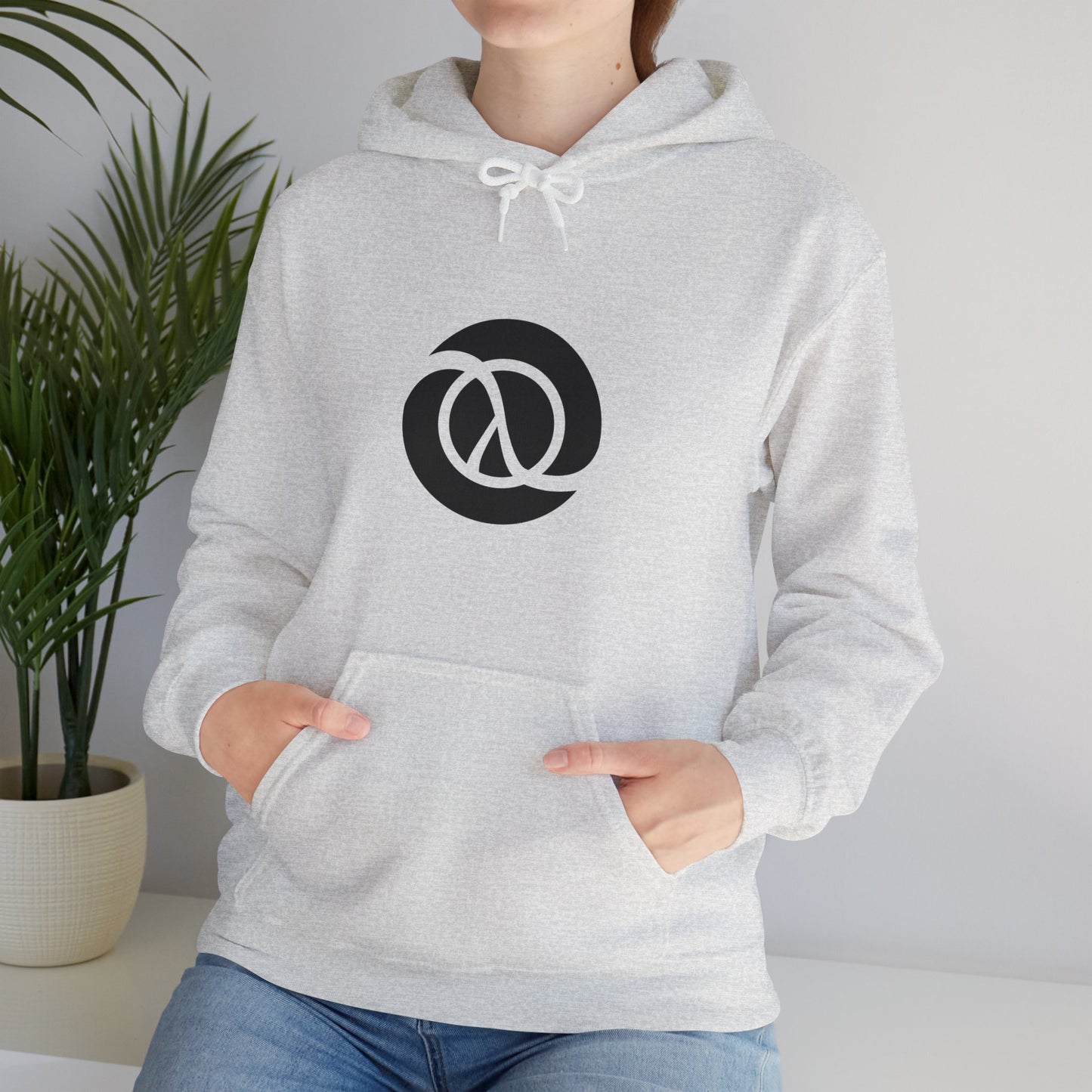 light_hoodie("clojure", "#000")