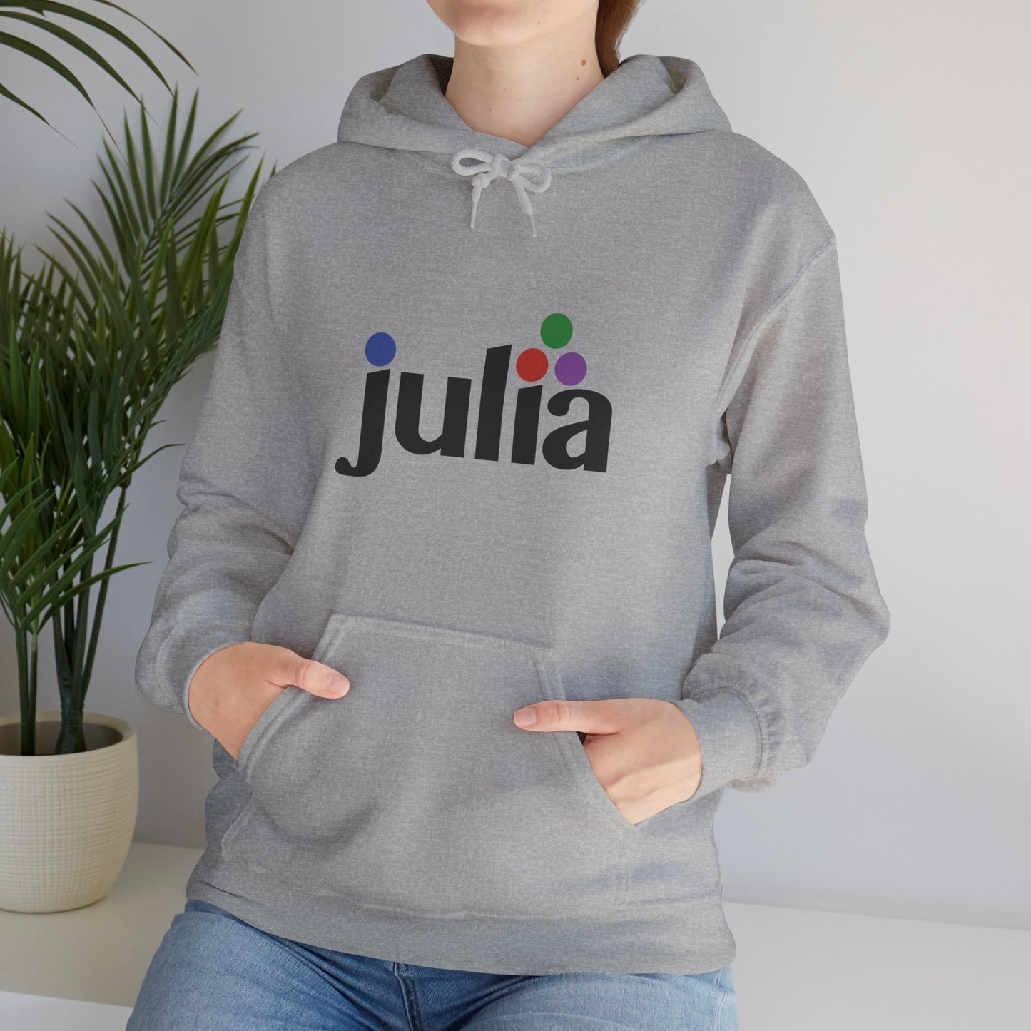light_hoodie("julia")