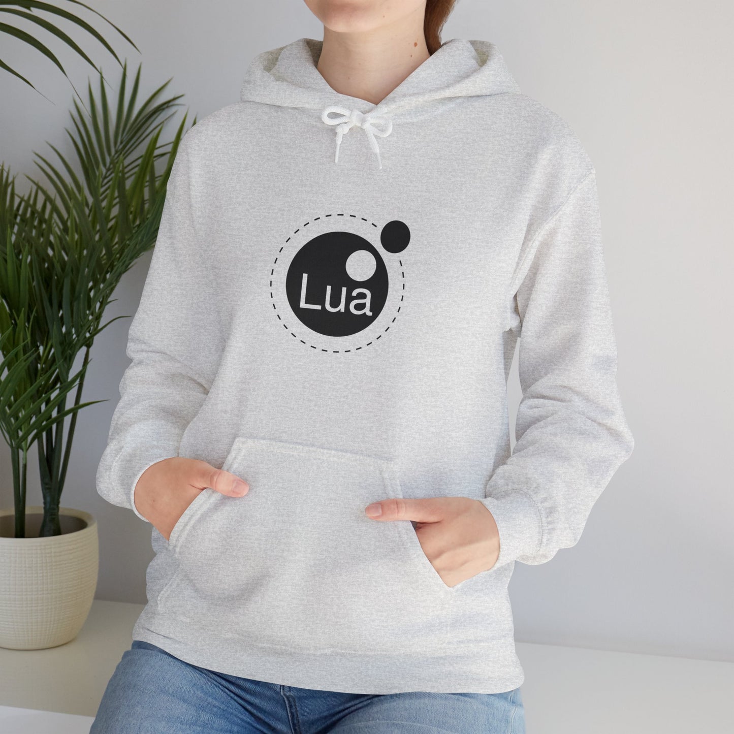 light_hoodie("lua", "#000")